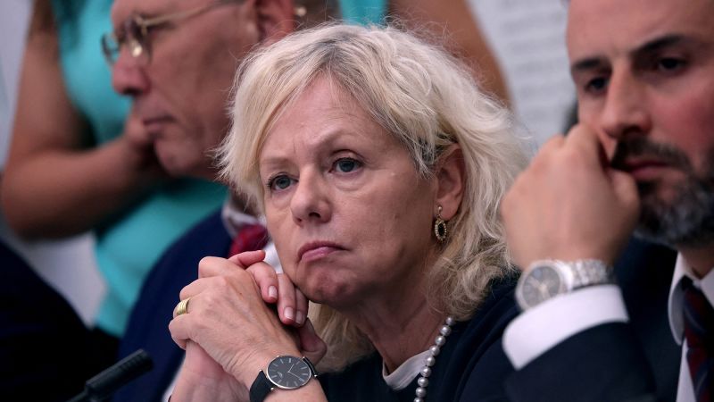 Israel’s government votes to dismiss country’s attorney general