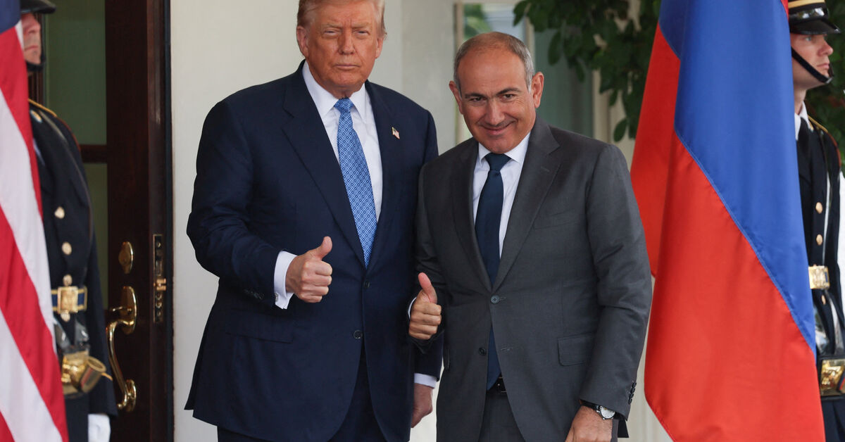 Trump announces peace agreement between Azerbaijan and Armenia