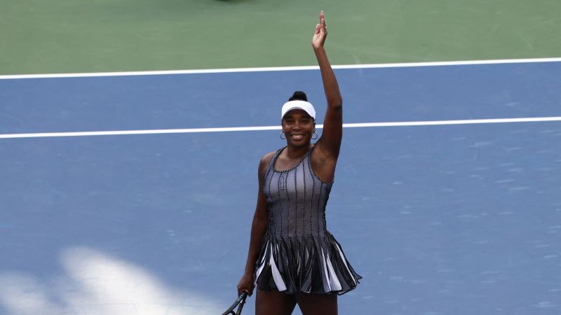 Venus Williams twirls back time to reach last 16 in US Open doubles