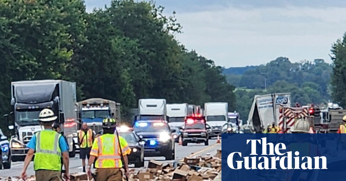 Dizzy with glizzys: hotdog spill on Pennsylvania highway leaves motorists steamed | Pennsylvania