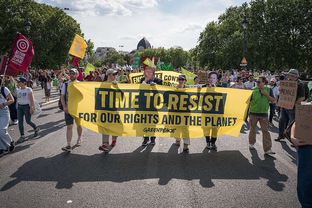 May Day Demonstration against Far-Right Party in Paris, France. © Hélène Boissel-Arrieta / Greenpeace