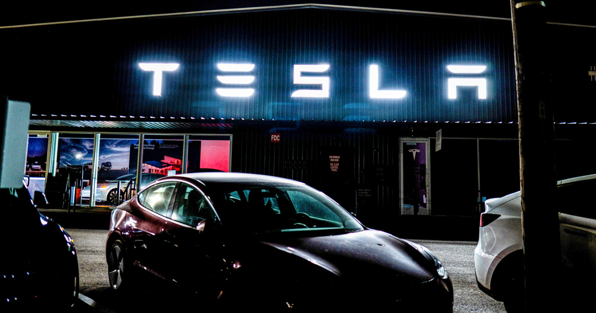 Miami jury finds Tesla partly liable in Autopilot crash, awards $200 million in punitive damages