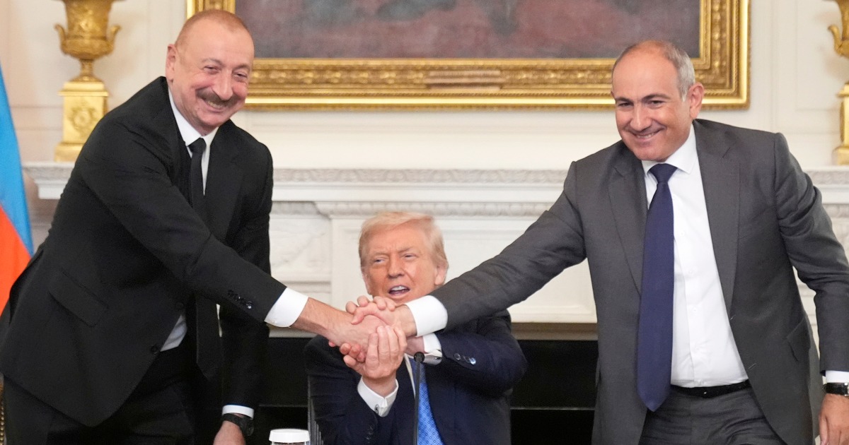 Leaders of Armenia and Azerbaijan shake hands and sign deal at White House peace summit