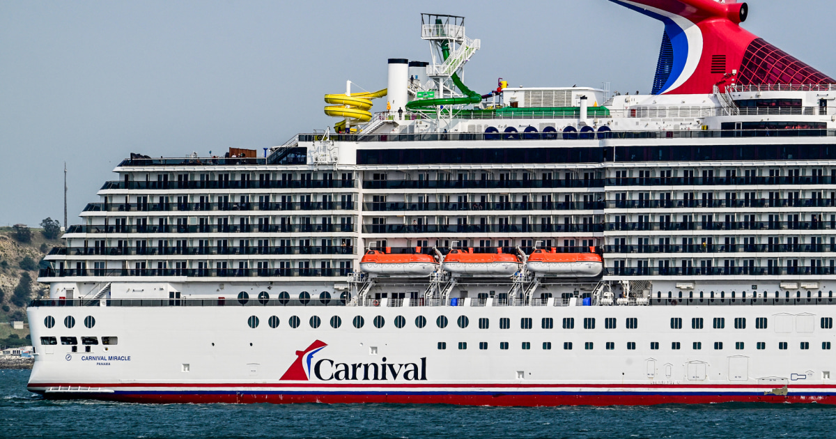 2 American Carnival Cruise passengers drown in separate incidents on same day