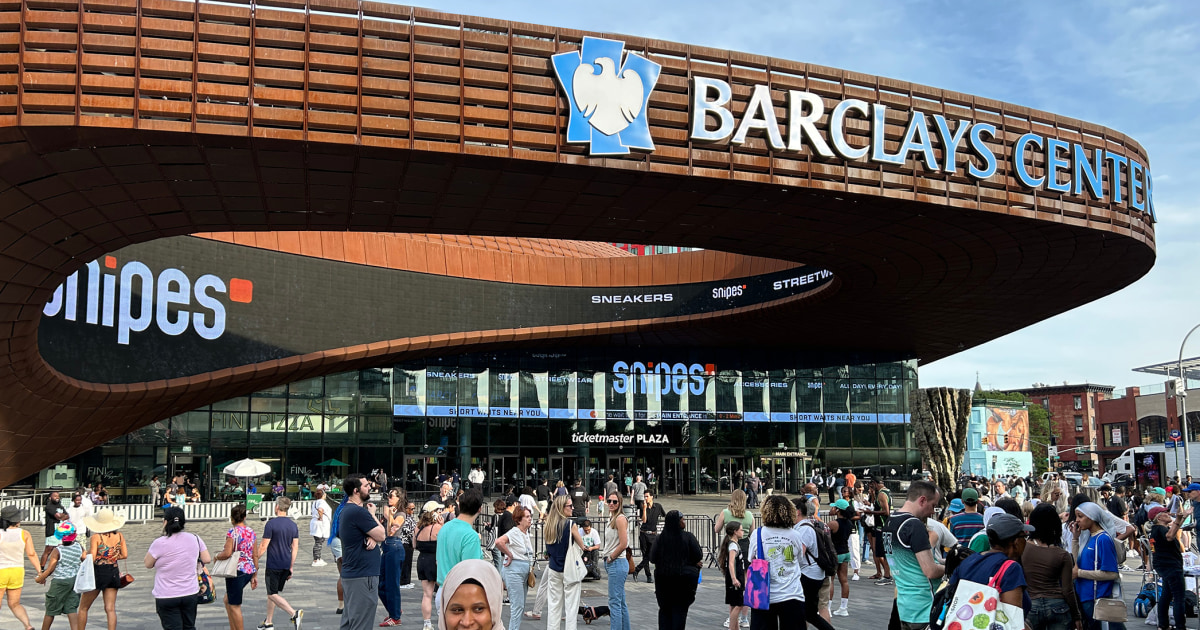 Man arrested on charges of hitting 12-year-old girl with a sex toy at a WNBA game