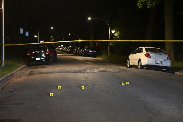 49-year-old Male Rideshare Driver Shot And Carjacked In Chicago Illinois