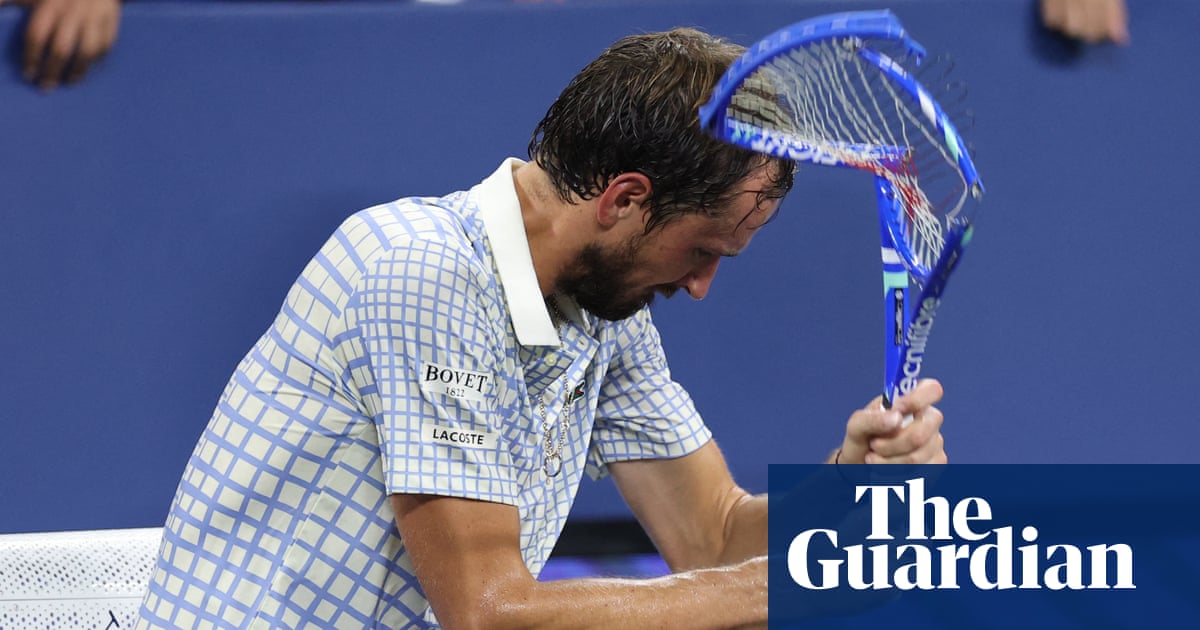 Medvedev’s match-point meltdown sparks chaotic scenes at US Open | Daniil Medvedev