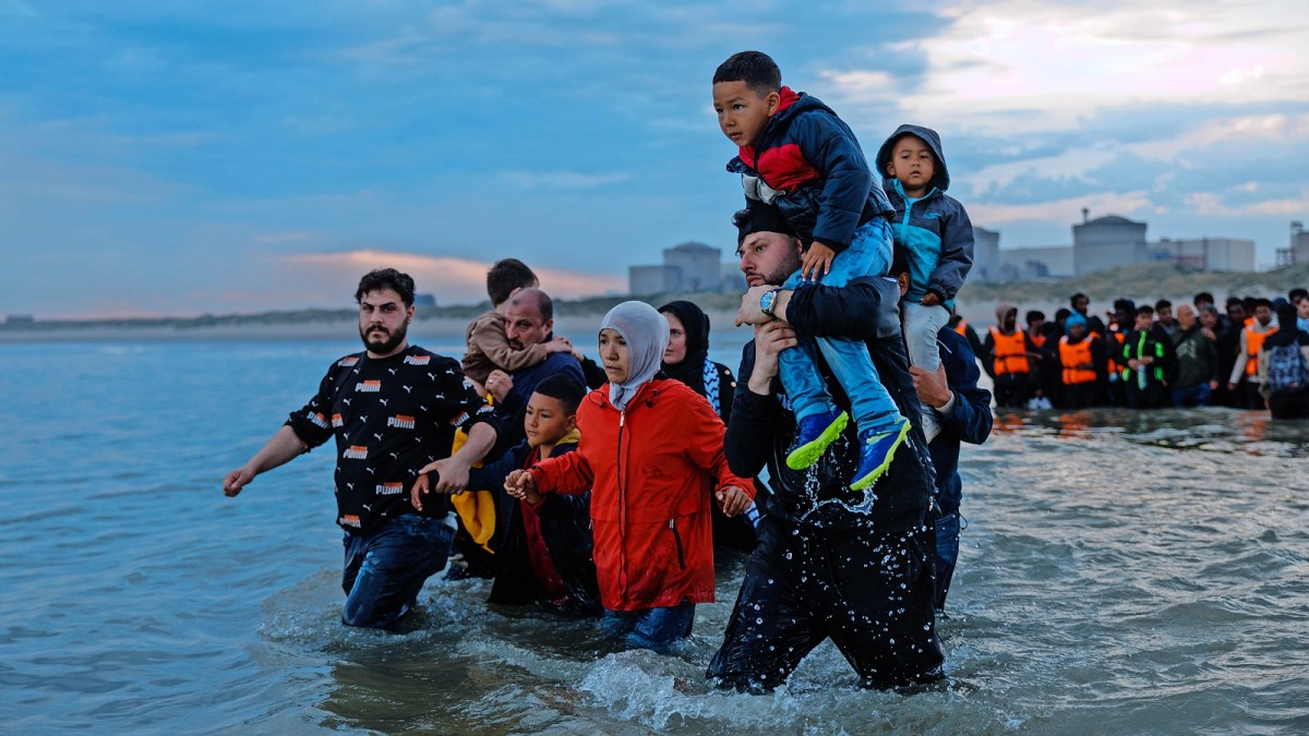 Seven in ten say Keir Starmer is handling migration badly