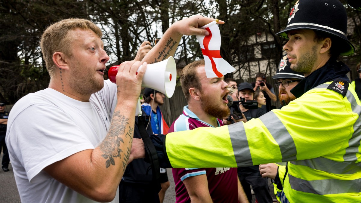 Keir Starmer to curb judges’ power in asylum cases