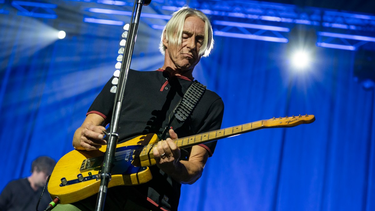 Paul Weller sues accountants that dropped him over Israel views