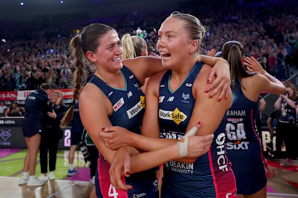 Melbourne Vixens Kate Eddy and Hannah Mundy of the Vixens celebrate. 