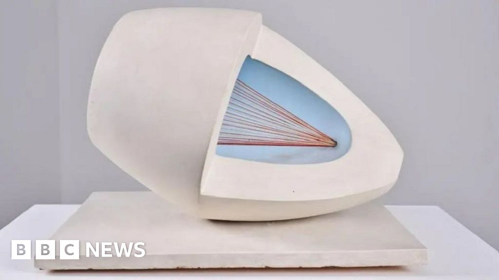 Wakefield gallery hits £3.8m target to buy sculpture