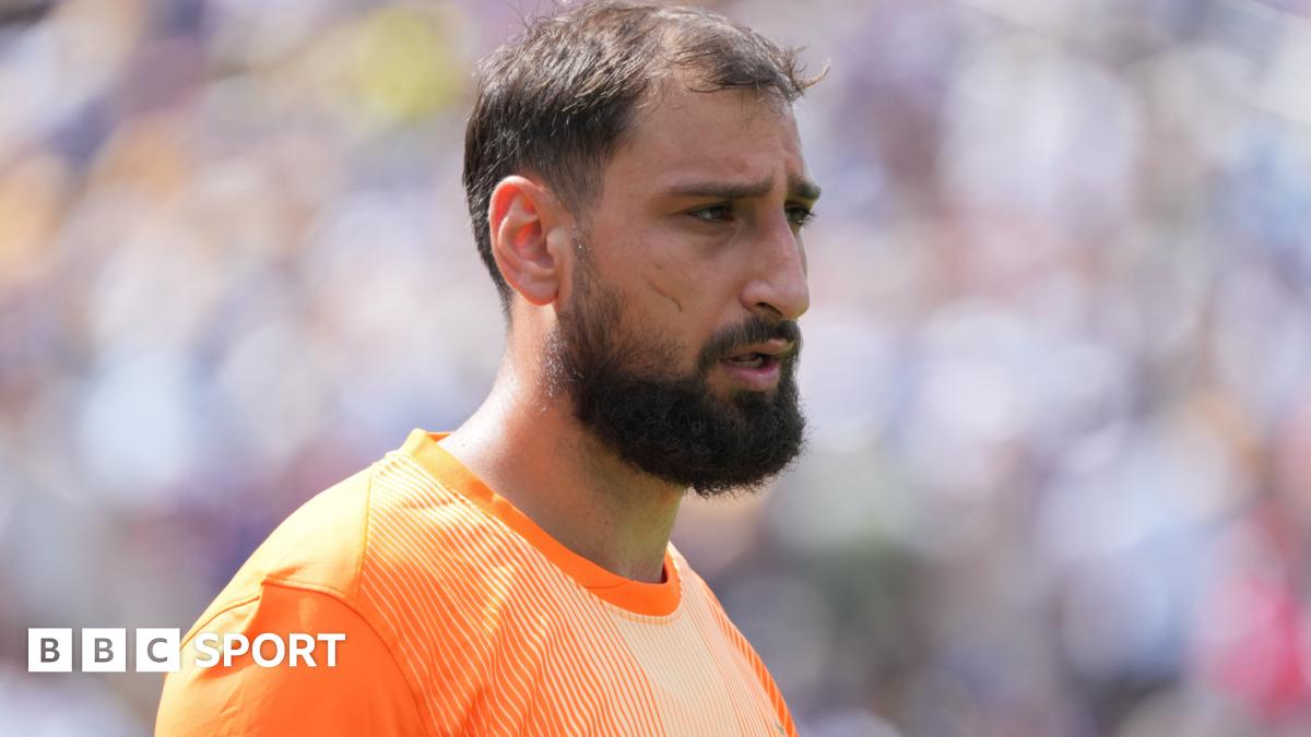 Emma Raducanu reacts during her Cincinnati Open defeat by Aryna Sabalenka