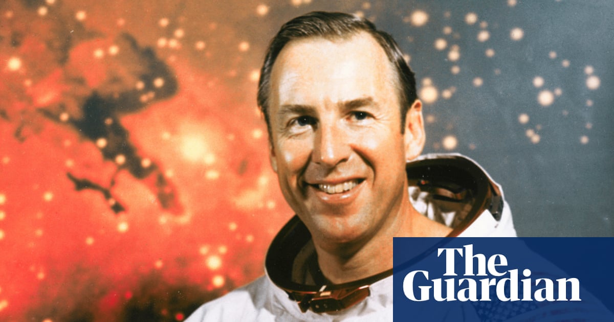 Jim Lovell, Apollo 13 commander, dies aged 97 | Nasa