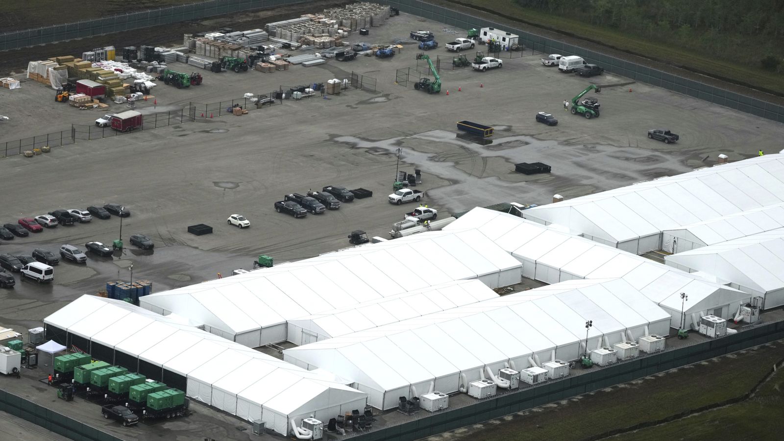 Venezuelan man nearly dies after being denied medical care at Florida Everglades concentration camp