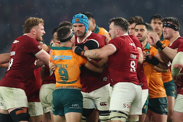 Tadhg Beirne and Jack Conan of the British and Irish Lions clash with Nic White.