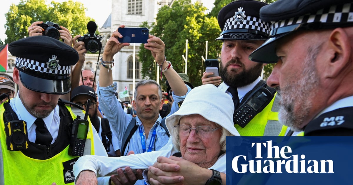 UK rights watchdog warns against ‘heavy-handed’ policing of Gaza protests | Protest