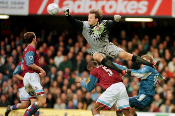 In his Aston Villa days, Mark Bosnich was considered one of the best goalkeepers in the English Premier League.