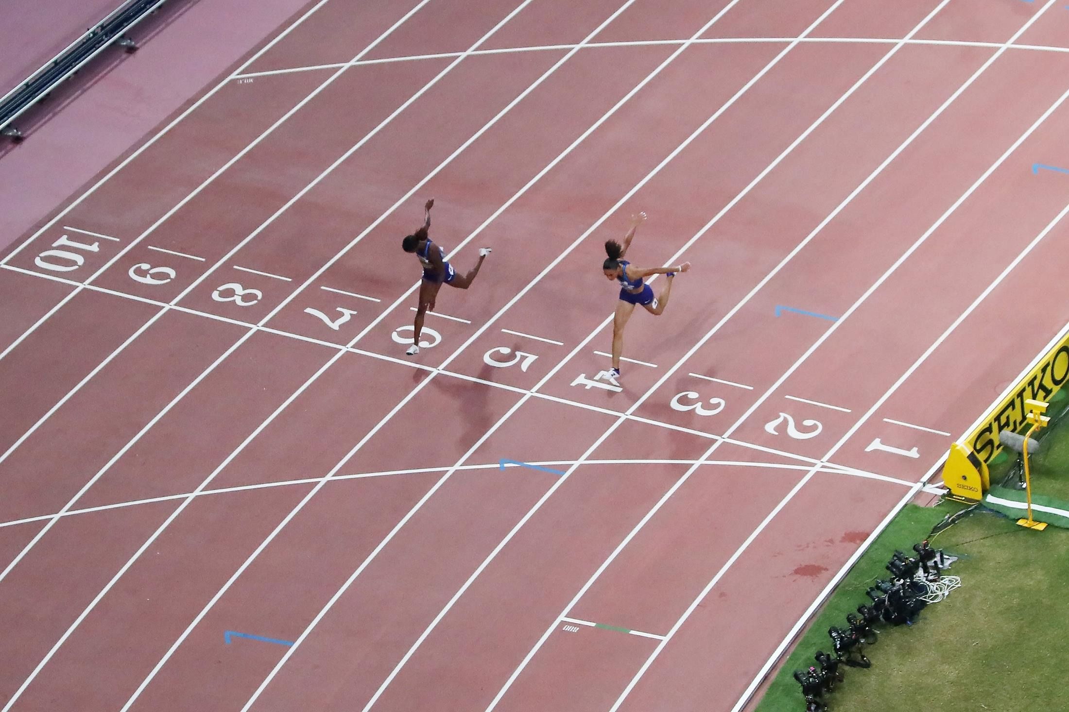 What a finish! Dalilah Muhammad edges Sydney McLaughlin in the 400m hurdles at the IAAF World Championships Doha 2019