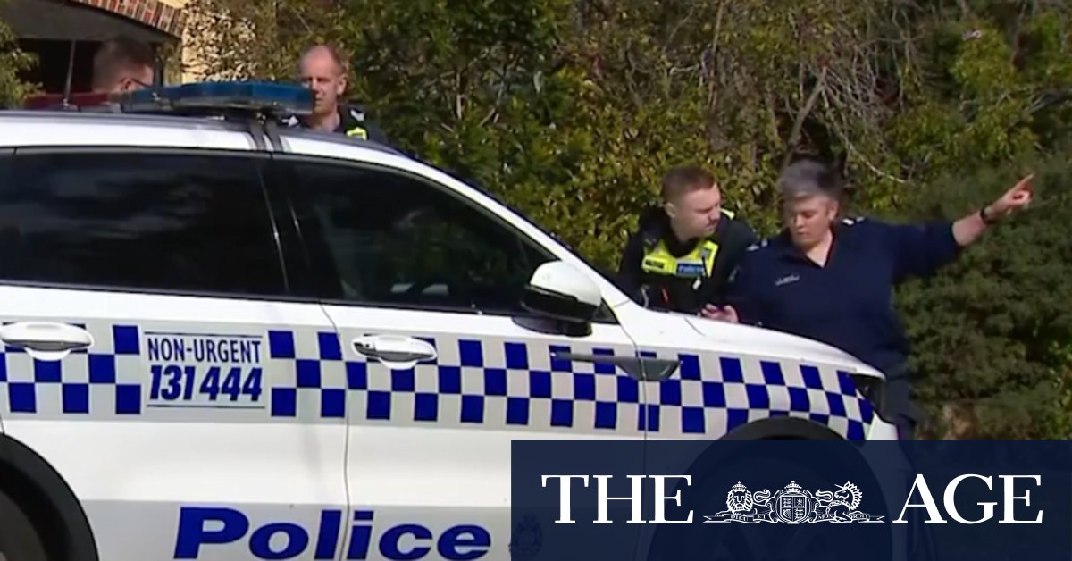 Father stabbed in home invasion while defending wife and young children