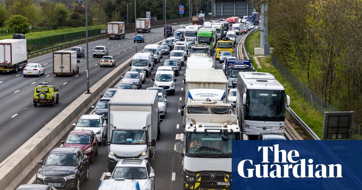 ‘Basic common sense’: UK drivers on plans for mandatory eye tests for over-70s | Transport