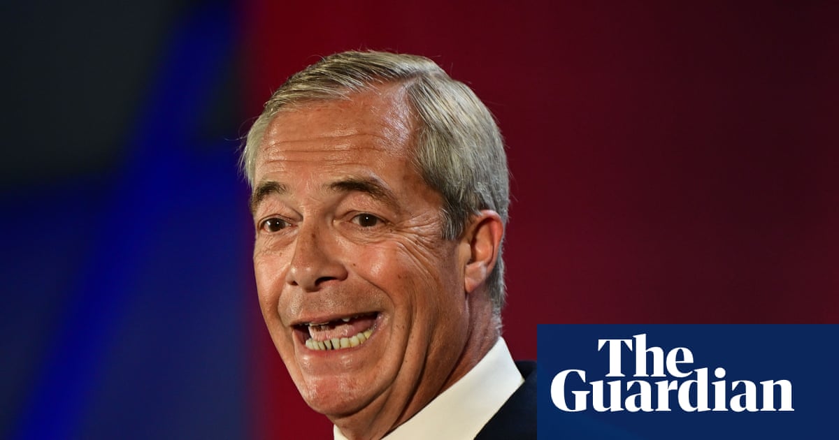 Farage’s plan to deport thousands of asylum seekers draws scorn from legal experts | Nigel Farage