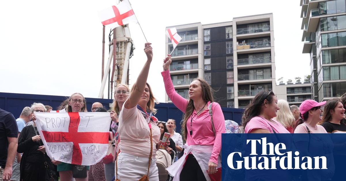 Ministers to spend extra £100m on stopping small boat crossings to UK | Immigration and asylum