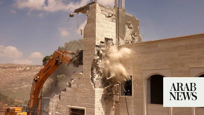 Israeli authorities demolish four Palestinian structures in Jerusalem’s town