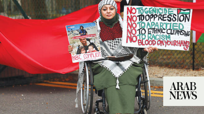 UK to prosecute 60 people for supporting banned pro-Palestine group - Arab News