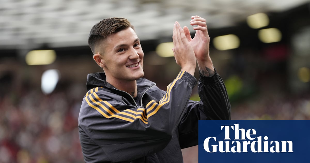 Manchester United show patience and hope for big things from Benjamin Sesko | Manchester United
