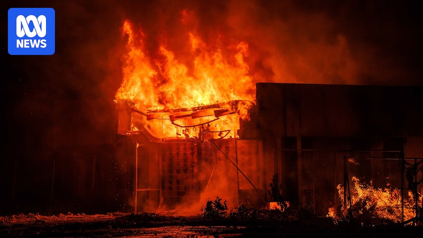 Marshall Islands 'in shock' after devastating fire destroys parliament building