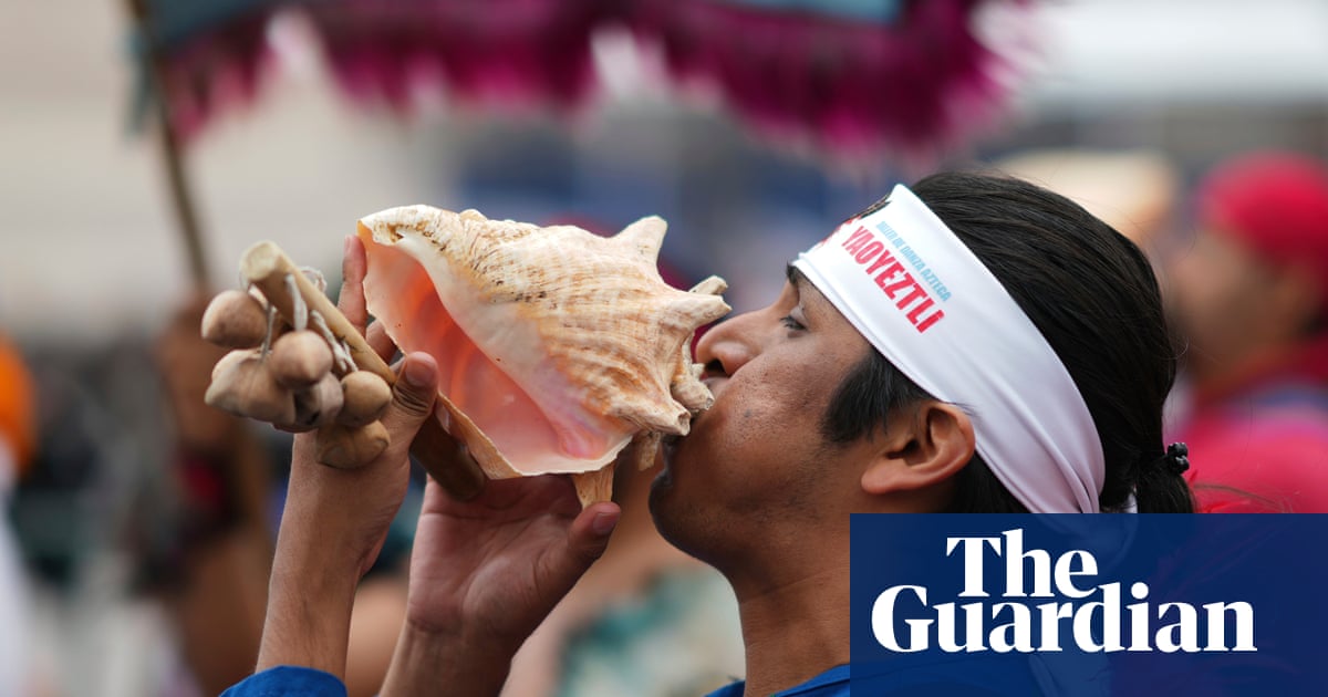 Conch blowing could help to alleviate sleep apnoea, study suggests | Sleep apnoea