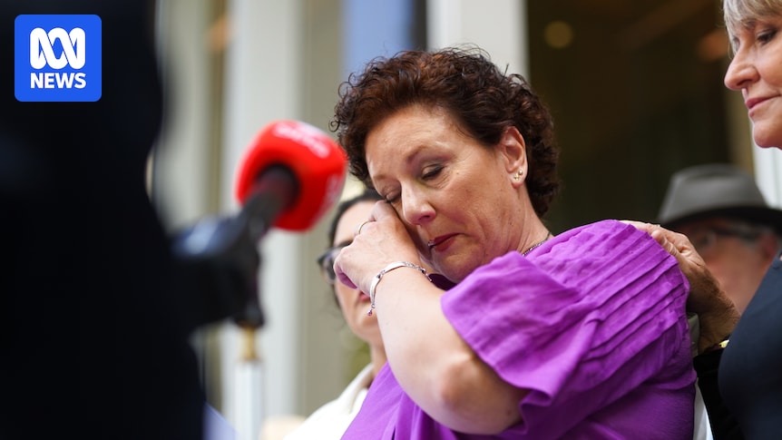 Calls for Kathleen Folbigg's compensation to be increased to $8-10 million