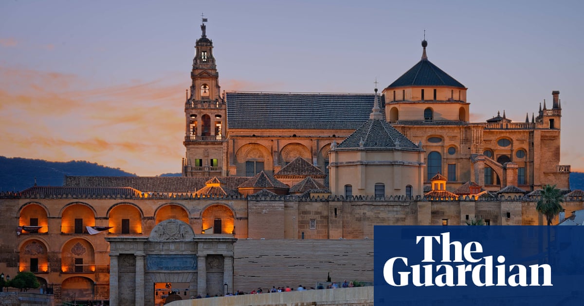 Fire breaks out at Córdoba’s ancient mosque-turned-cathedral La Mezquita | Spain