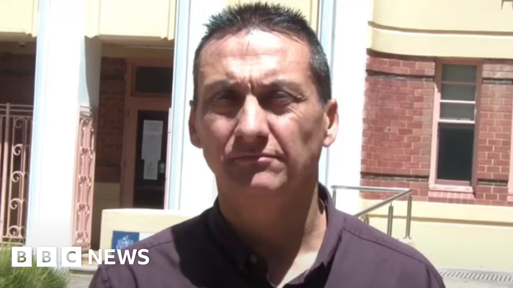 Who is the 'sovereign citizen' accused of killing Australian police officers?