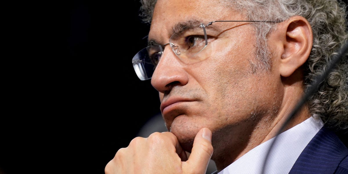 Palantir Smashes Expectations With Its First-Ever $1 Billion Quarter