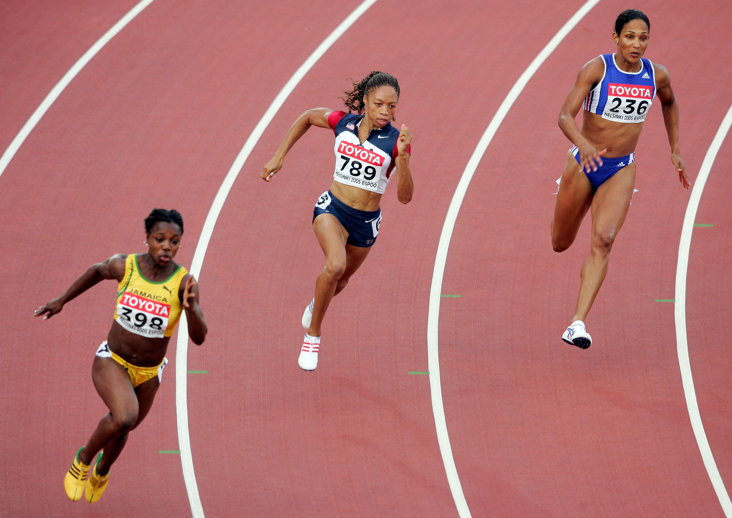 Veronica Campbell, Allyson Felix and Christine Arron in the 200m in Helsinki