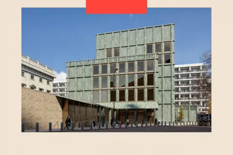 David Chipperfield architects A seven storey building with floor to ceiling windows