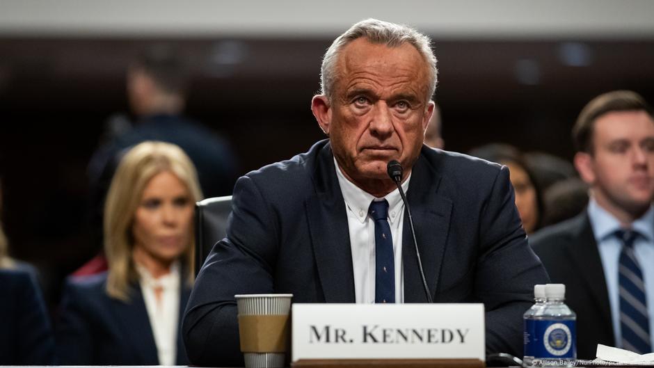 US cancels mRNA vaccine contracts worth $500 million – DW – 08/06/2025