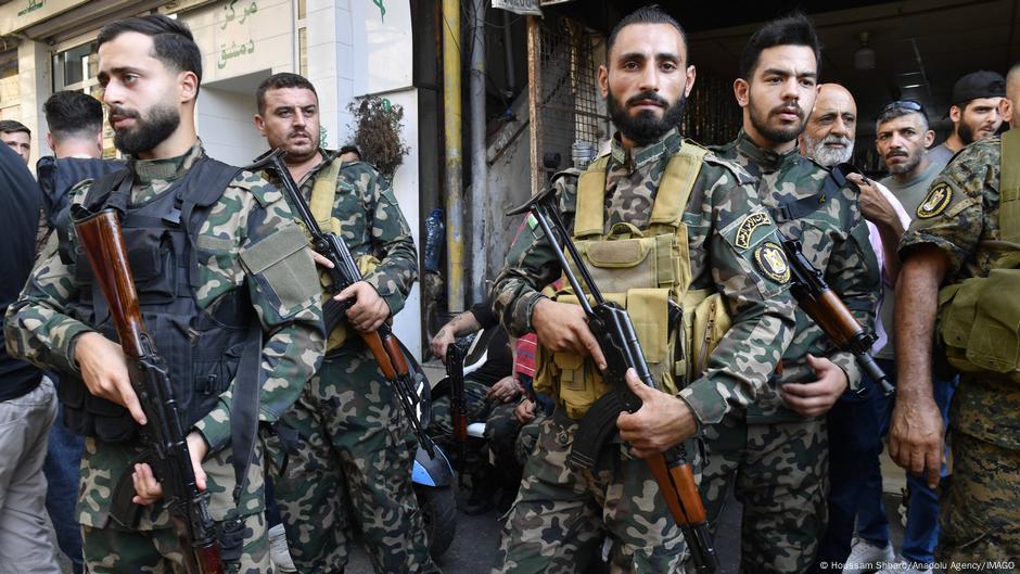 Lebanon's Hezbollah rejects disarmament, warns of civil war – DW – 08/22/2025