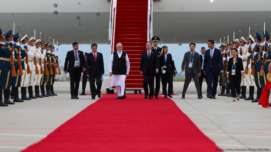 Modi, Putin and other world leaders arrive for SCO summit – DW – 08/31/2025