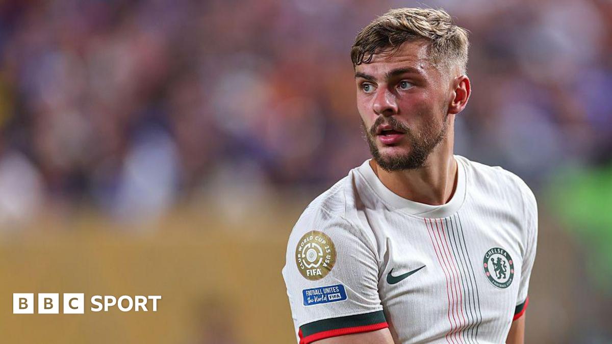 BBC Sport's FPL experts in one image