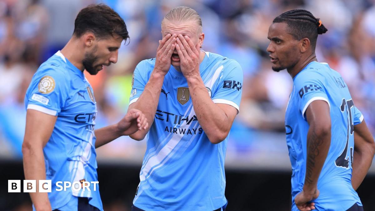 Newcastle Falcons sign on wall