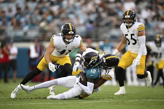 8762077_web1_8760654-8964d891ec5d4a0fb9970225bf1b33a2