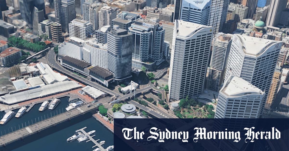 Two dead after falling from Sydney CBD overpass