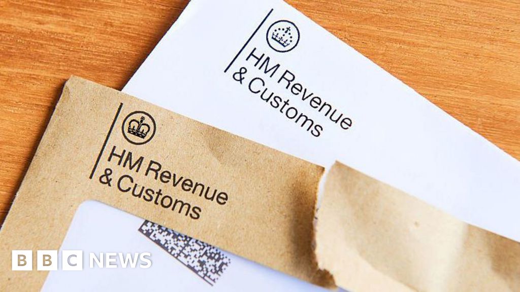 HMRC using AI to scour suspected tax cheats' social media