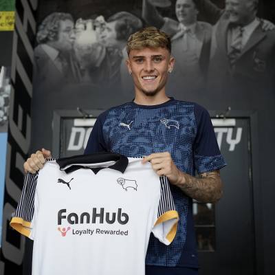 NEW SIGNING INTERVIEW: Clark hungry to get stuck in after joining Derby - Blog