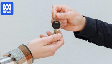 Call for stricter regulations for buyer's agents after couple's costly interstate blunder