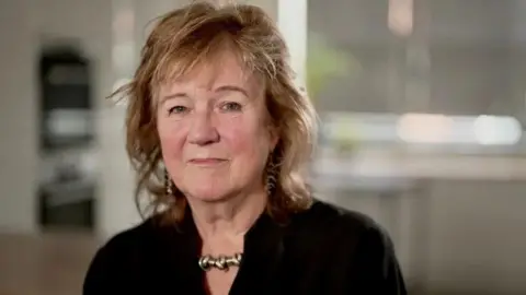 Stephen Fildes/BBC Prof Alexis Jay, a woman with shoulder length fair hair and a black top.