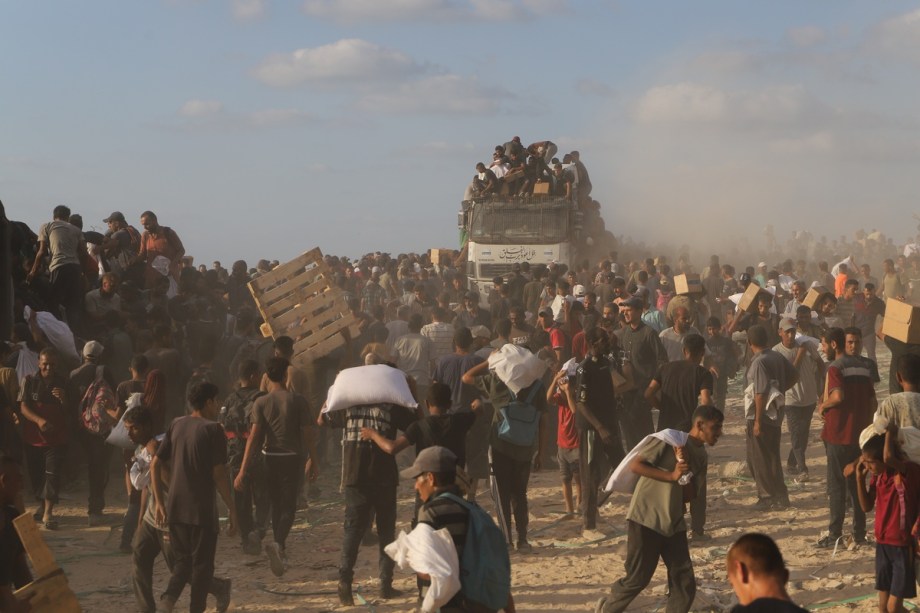 Israel’s roadmap to the submission of Gaza – Middle East Monitor